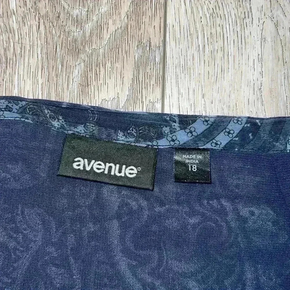 avenue skirt - Picture 4 of 4